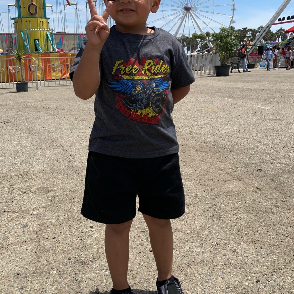 BOYS MOTORCYCLE GRAPHIC TEE 🏍